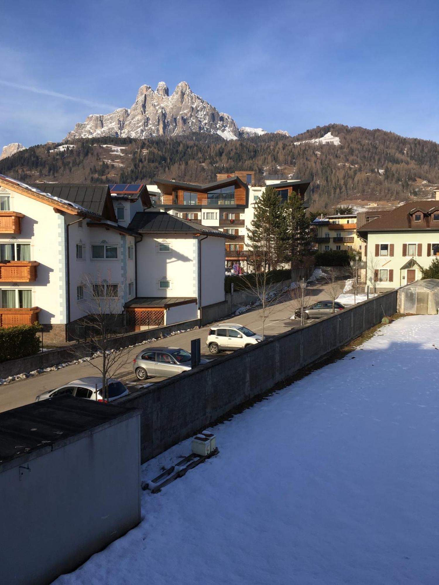 Ferienwohnung La Finestra Sulle Dolomiti - The Window To The Dolomites Fiera Di Primiero Exterior foto